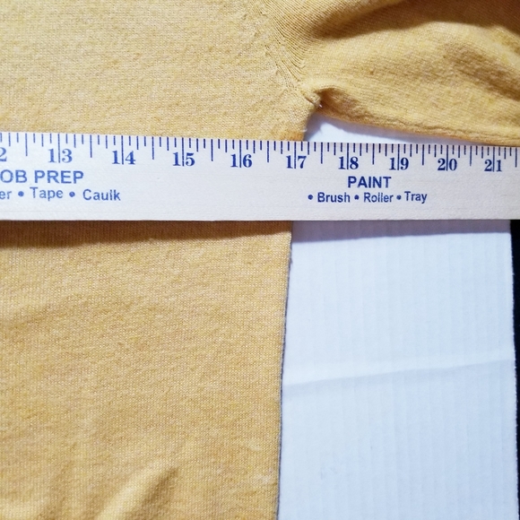 MOSSIMO GOLDEN SWEATER SIZE MEDIUM - Picture 8 of 13
